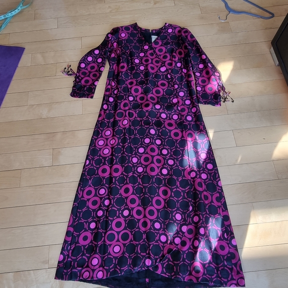 Vintage Long 60's Dress - Picture 9 of 11